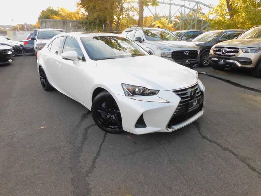 2018 Lexus IS 300