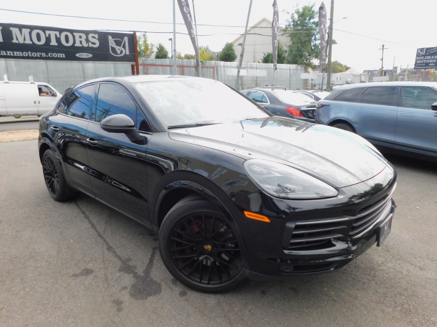 2022 Porsche Cayenne S Platinum Edition Coupe AWD, available for sale in Paterson, New Jersey | Soliman Motors. Paterson, New Jersey