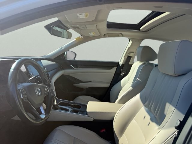 2019 Honda Accord EX-L - Photo 11