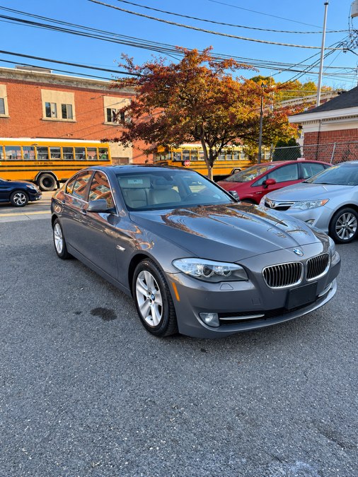 2013 BMW 5 Series 4dr Sdn 528i xDrive AWD, available for sale in Shelton, Connecticut | Center Motorsports LLC. Shelton, Connecticut