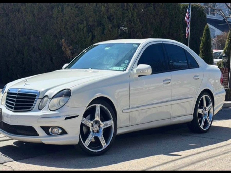 Used 2009 Mercedes-Benz E-Class in Rosedale, New York | Sunrise Auto Sales. Rosedale, New York