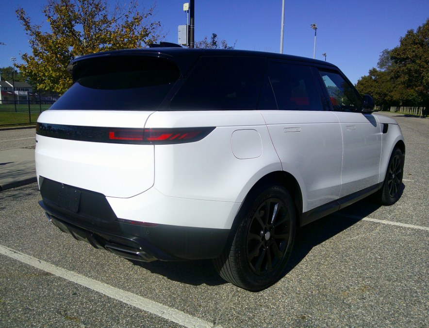 2024 Land Rover Range Rover Sport