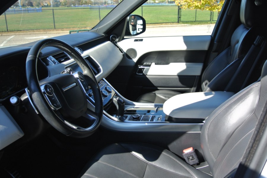 2016 Land Rover Range Rover Sport - $17,977