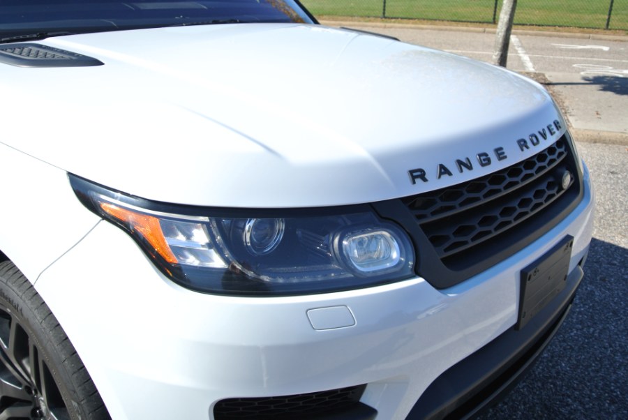 2016 Land Rover Range Rover Sport - $17,977