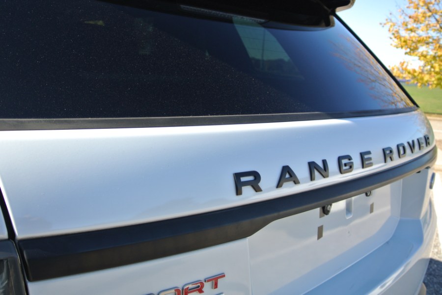 2016 Land Rover Range Rover Sport - $17,977
