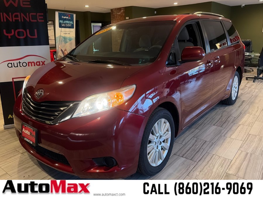 2014 Toyota Sienna 5dr 7-Pass Van V6 LE AWD (Natl), available for sale in West Hartford, Connecticut | AutoMax. West Hartford, Connecticut