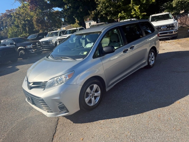 2020 Toyota Sienna L