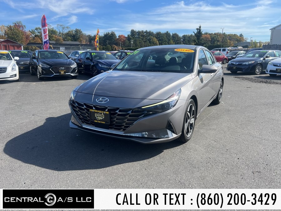 Used 2021 Hyundai Elantra in East Windsor, Connecticut | Central A/S LLC. East Windsor, Connecticut