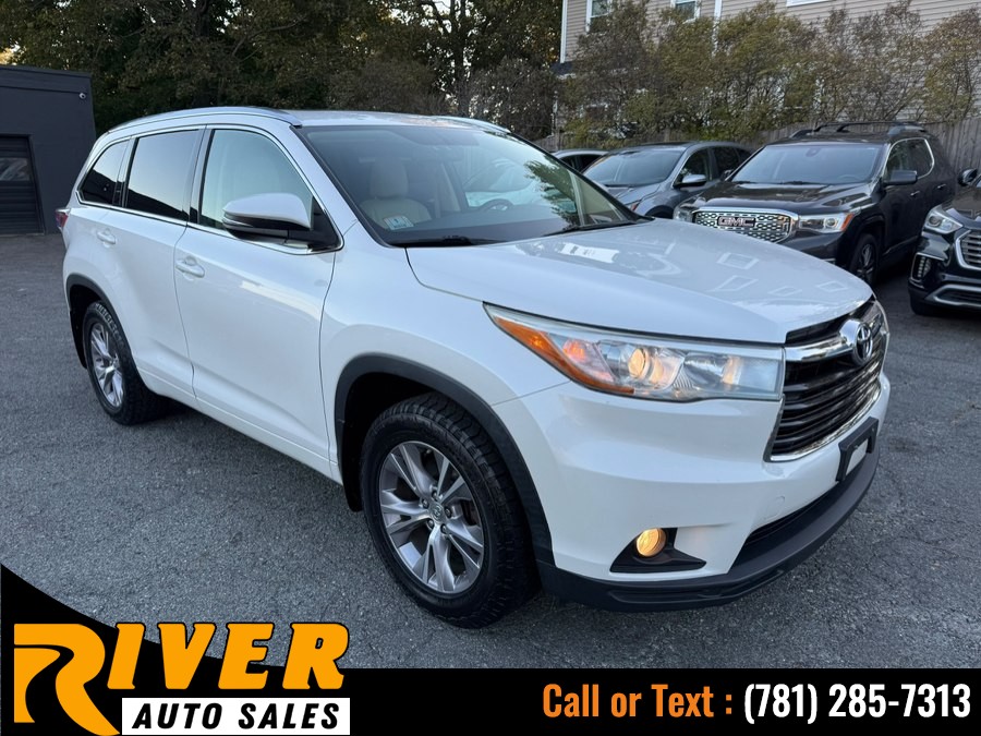 Used 2015 Toyota Highlander in Malden, Massachusetts | River Auto Sales. Malden, Massachusetts
