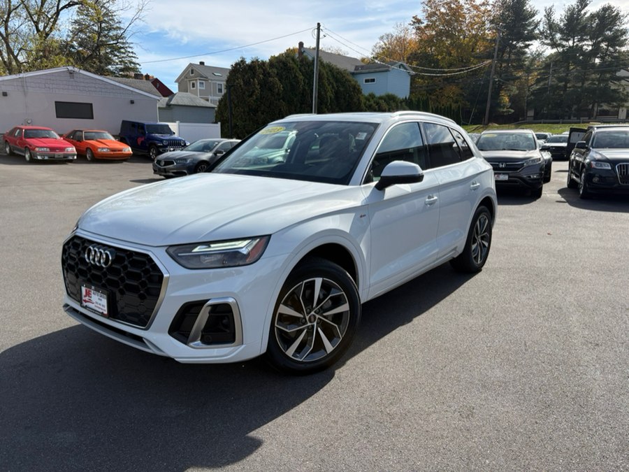Used 2023 Audi Q5 in Branford, Connecticut | J&E Auto Sales LLC. Branford, Connecticut