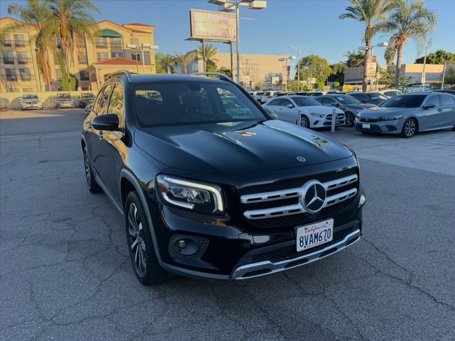 Used 2021 Mercedes-Benz GLB-250 in Hawaiian Gardens, California | Luxe Motors. Hawaiian Gardens, California