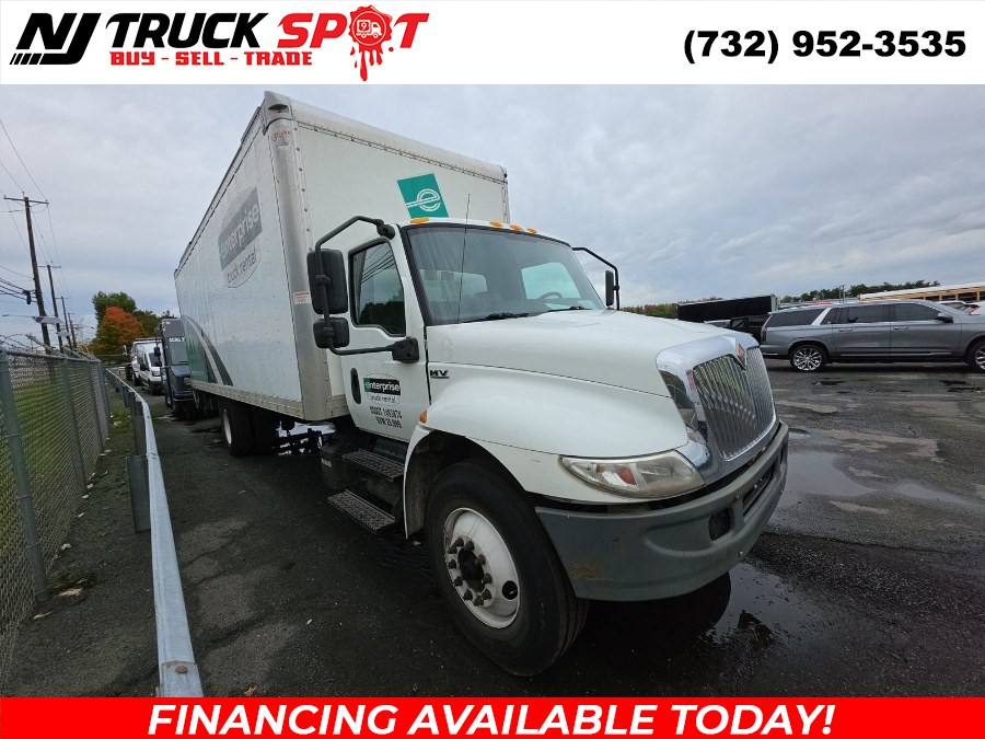 2020 International MV 607 26 FEET DRY BOX + CUMMINS + LIFT GATE + NO CDL, available for sale in South Amboy, New Jersey | NJ Truck Spot. South Amboy, New Jersey