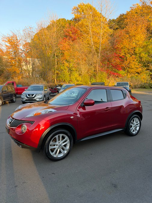 2013 Nissan JUKE 5dr Wgn CVT SV AWD, available for sale in Branford, Connecticut | Al Mac Motors 2. Branford, Connecticut